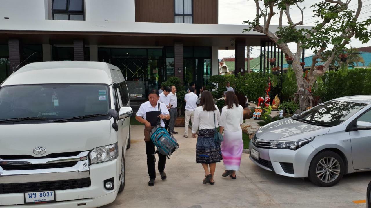 Baan Lita Aparthotel Phimai Bagian luar foto